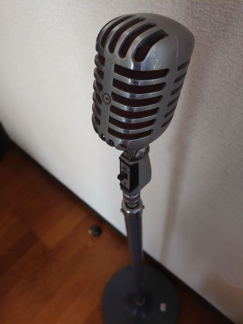 マイクスタンド