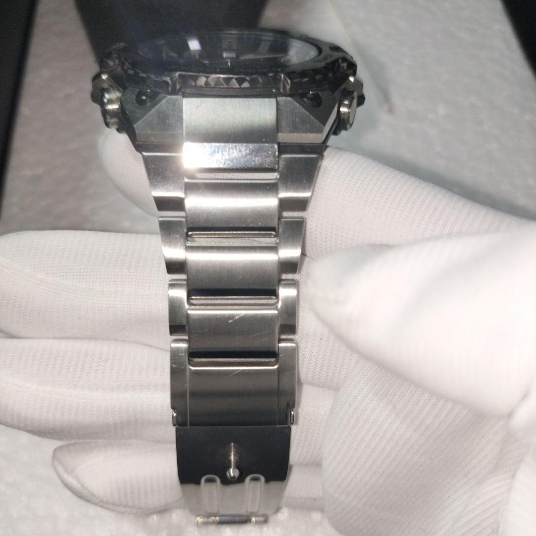 CASIO G-SHOCK GST-B400XD-1A2JF 生産終了モデル