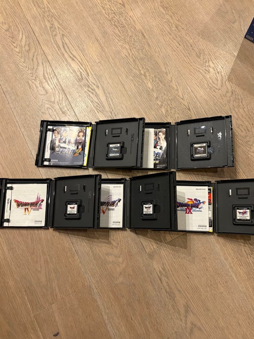 美品　ニンテンドー2DS ドラゴンクエスト　はぐれメタルエディション　ソフト付き