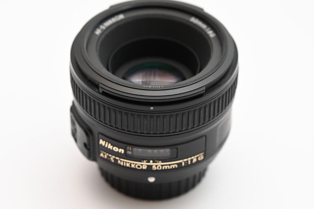 極上品 単焦点レンズ AF-S NIKKOR 50mm f/1.8G ②