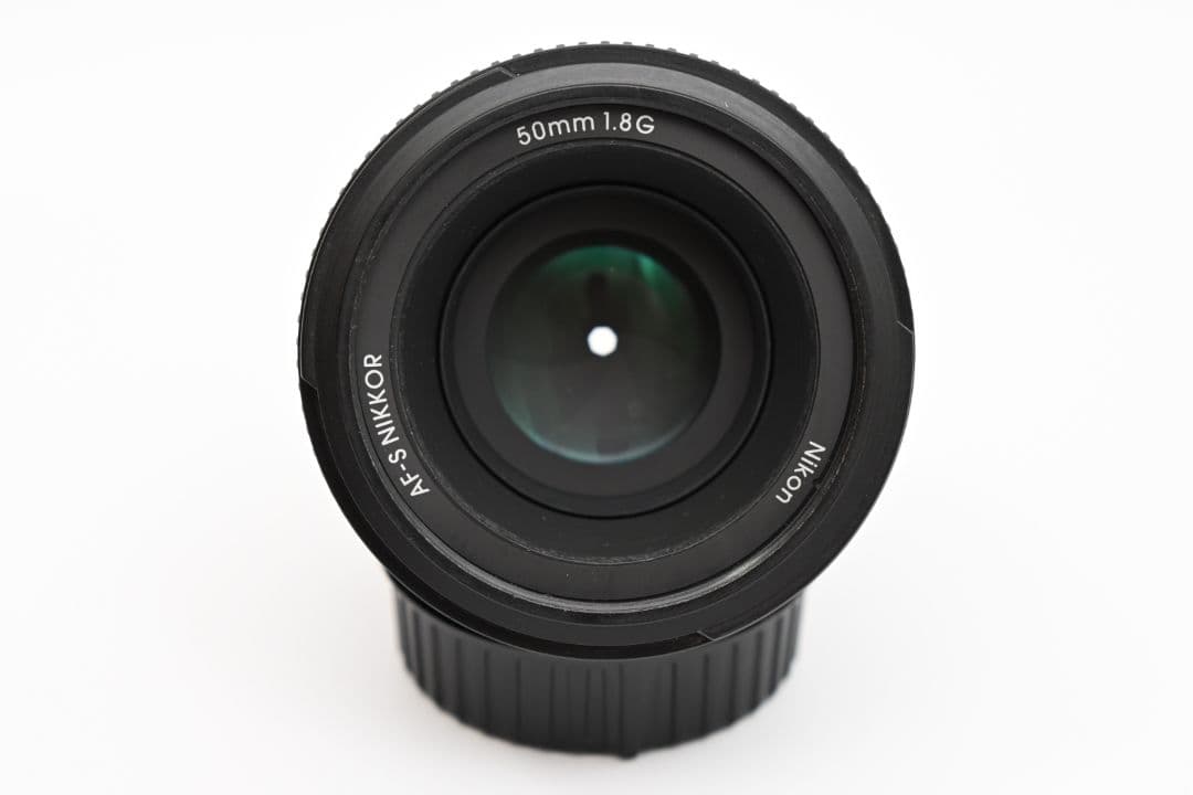 極上品 単焦点レンズ AF-S NIKKOR 50mm f/1.8G ②