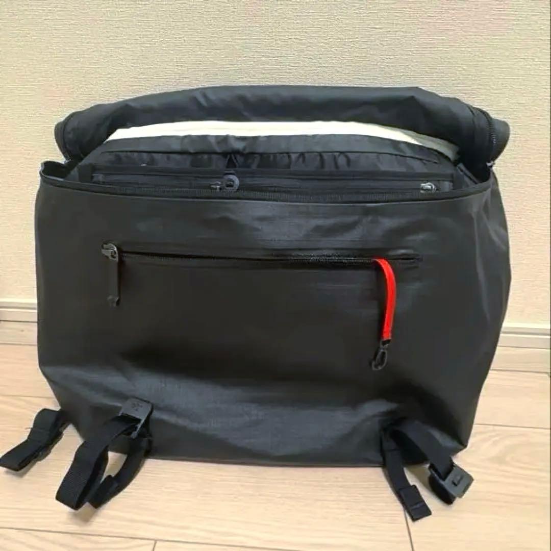 アークテリクス グランヴィル 16クーリエバッグ