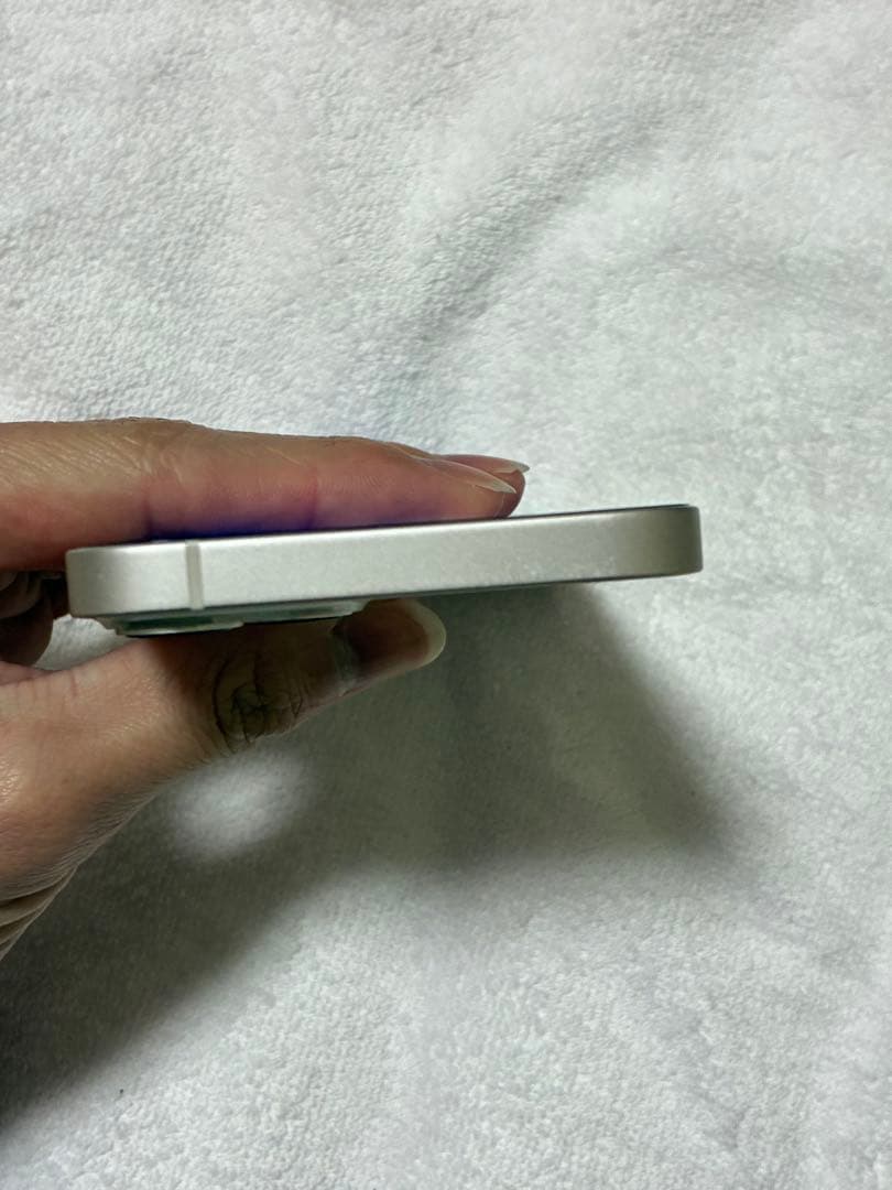 Apple iPhone 13 ホワイト 6.1インチ 本体