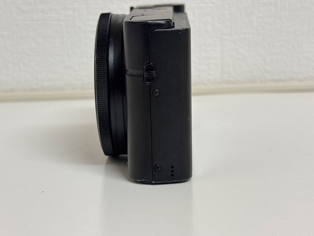 デジタルカメラ SONY Cyber-shot DSC-RX100