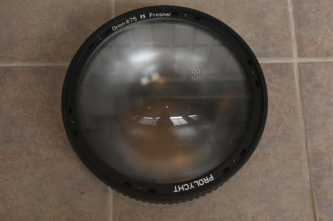 Prolycht Orion 675 FS フルスペクトルLEDライト+フレネル