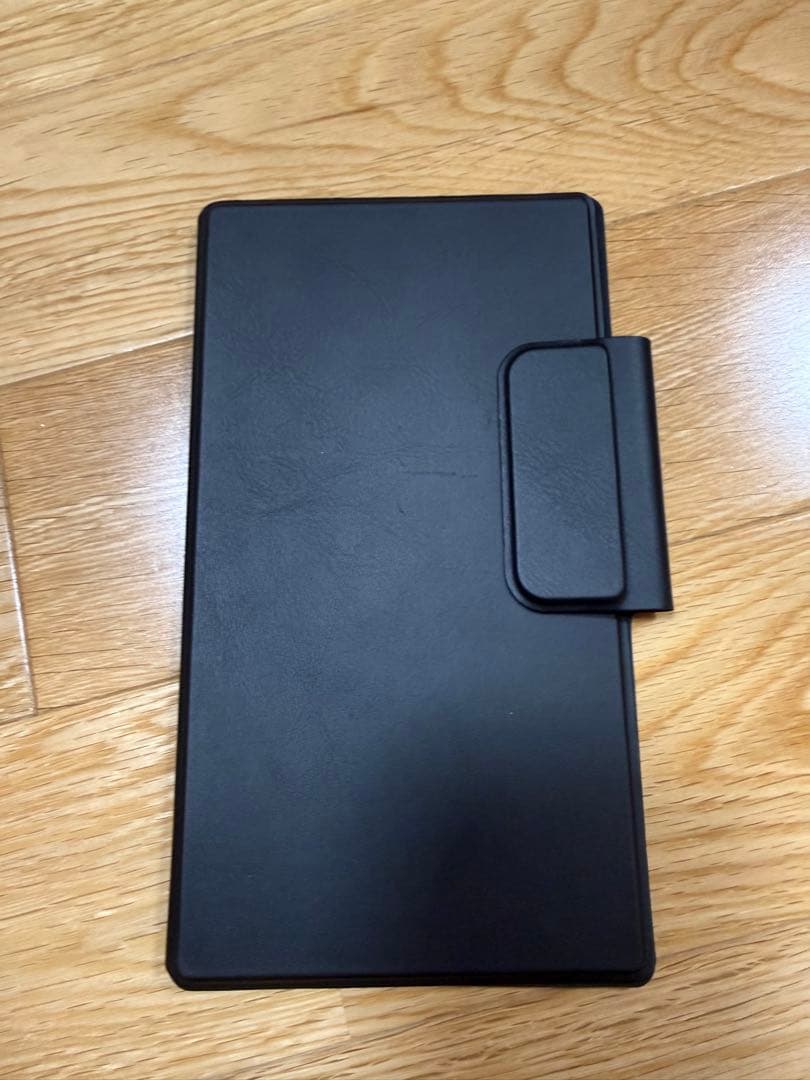 reMarkable paper pro move カバー（非純正）付き