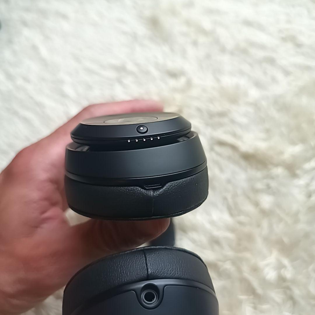 極美品　Beats SOLO3 WIRELESS マットブラック 2023年製