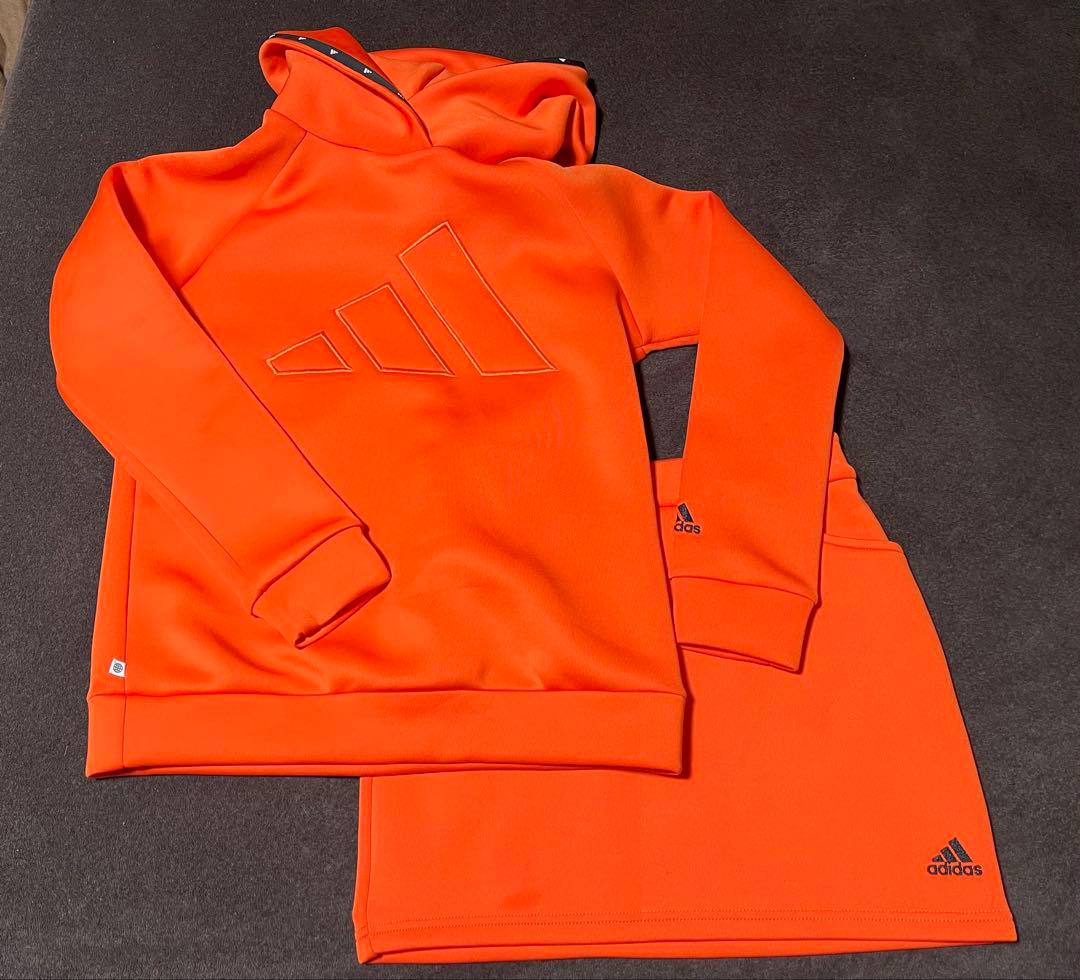 adidas オレンジ色 フード付きセットアップ