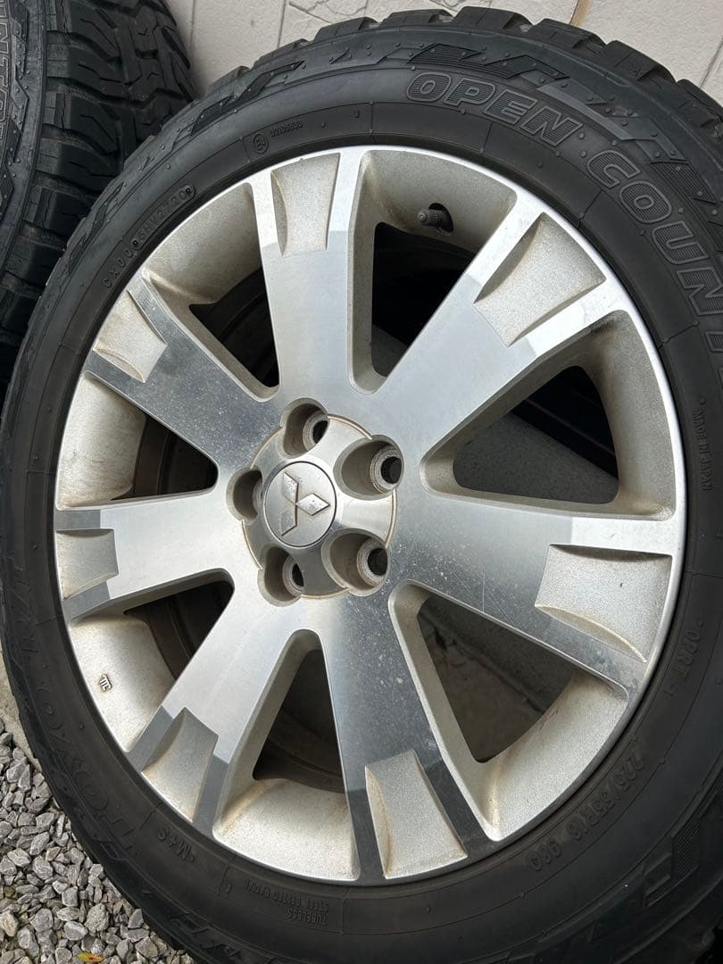 デリカD5 純正　ホイール　タイヤセット　手渡し希望