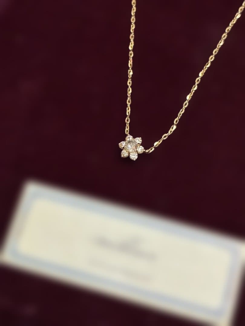 agete 2018Xmas限定 K18ダイアモンドネックレス