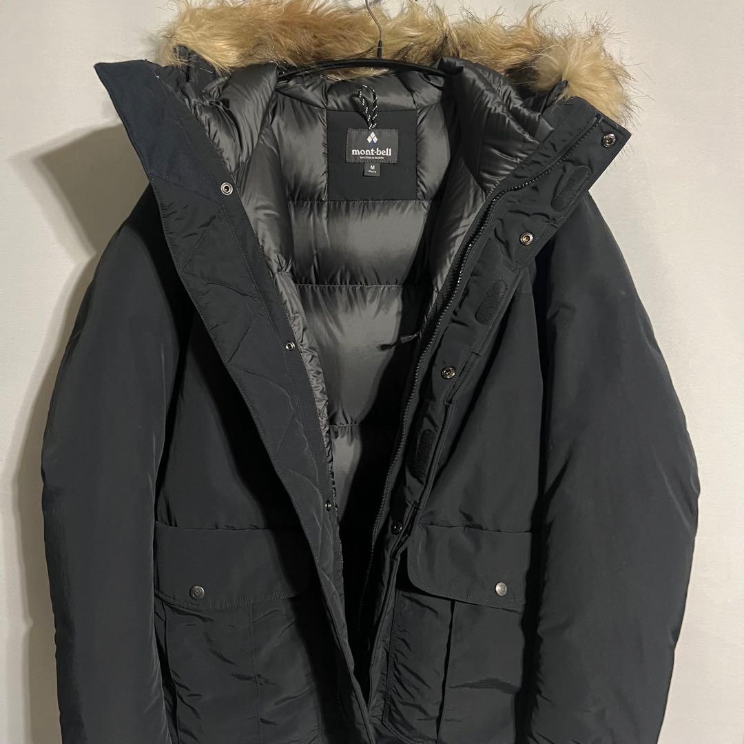 ひろ様、専用　ローガンダウン パーカ男女兼用 Mサイズ 黒　極美品