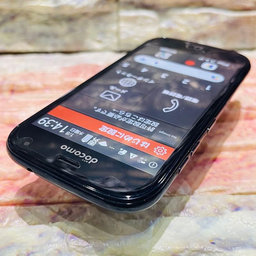 SIMフリー らくらくスマートフォン me 32GB ブラック 電池良好