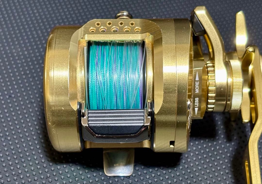 【西　昭 】22オシアコンクエスト300XG 箱説 純正ハンドル未使用