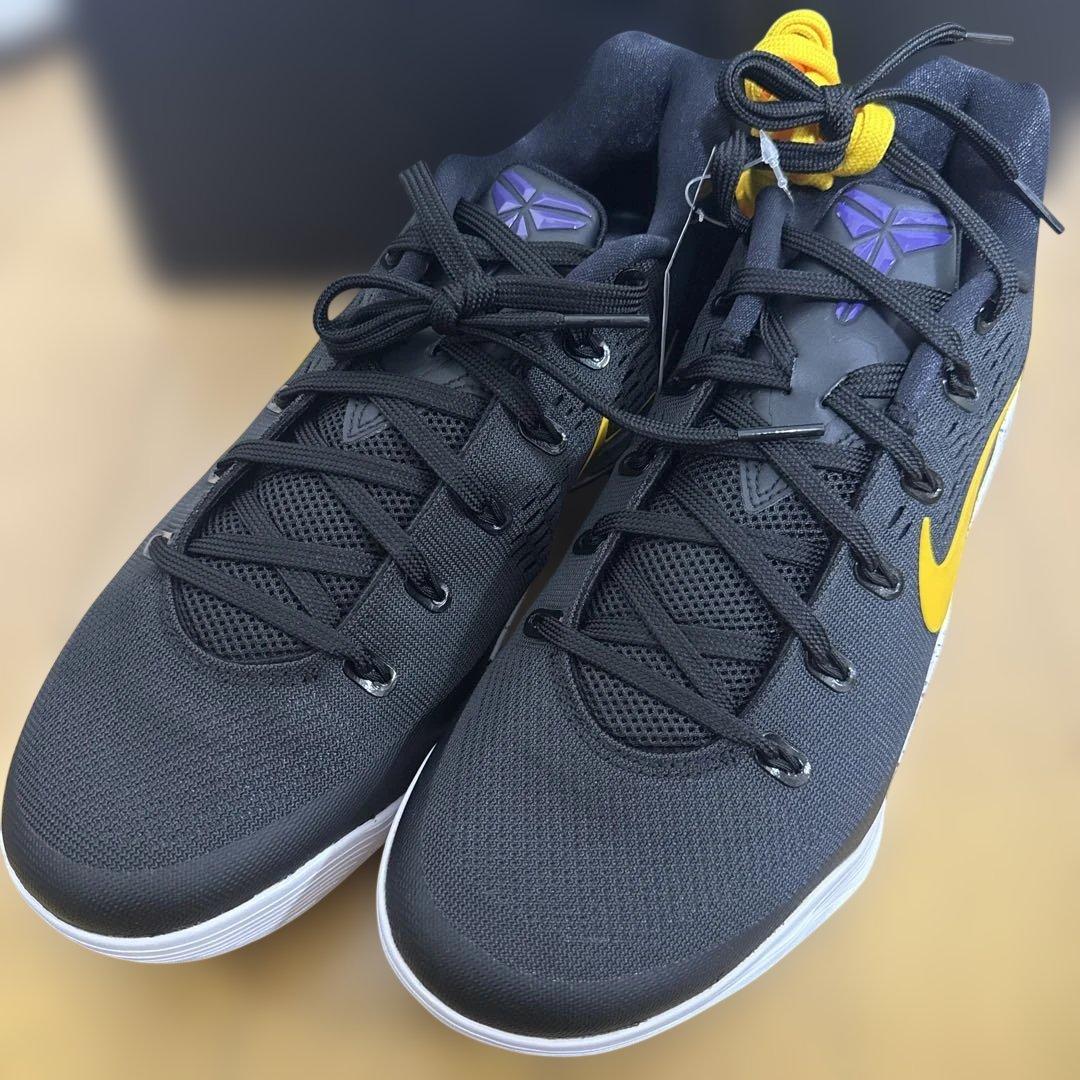 【新品】コービー9エリートLow EMプロトロ