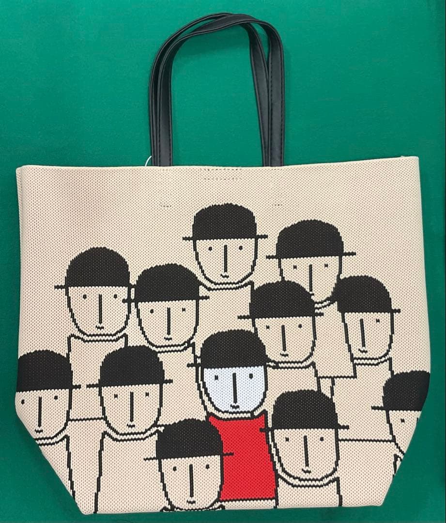 2025秋冬　ピッコーネスタジオ　トートバック　薄いベイジュ