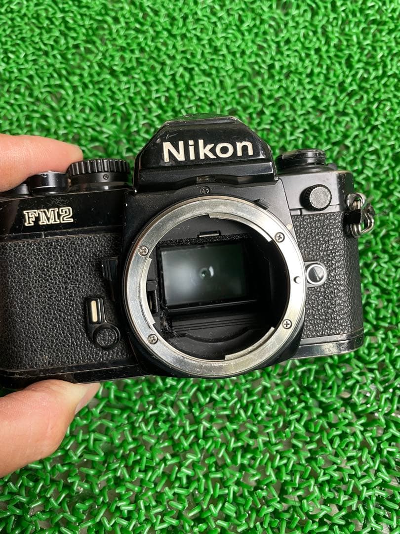 Nikon FM2 フィルムカメラ　2台セット　(ジャンク品)
