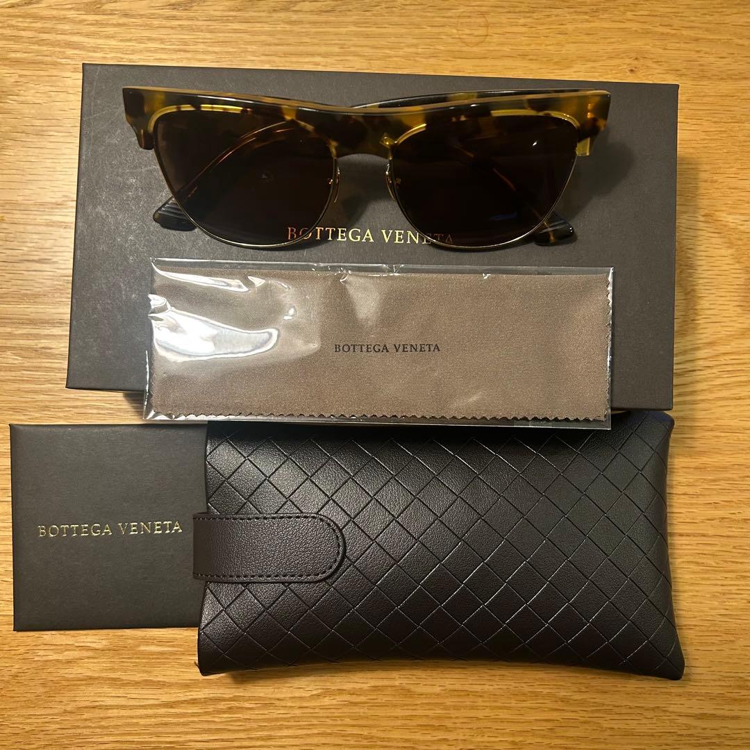 【美品】ボッテガべネタ　サングラス　BOTTEGA VENETAメガネフレーム