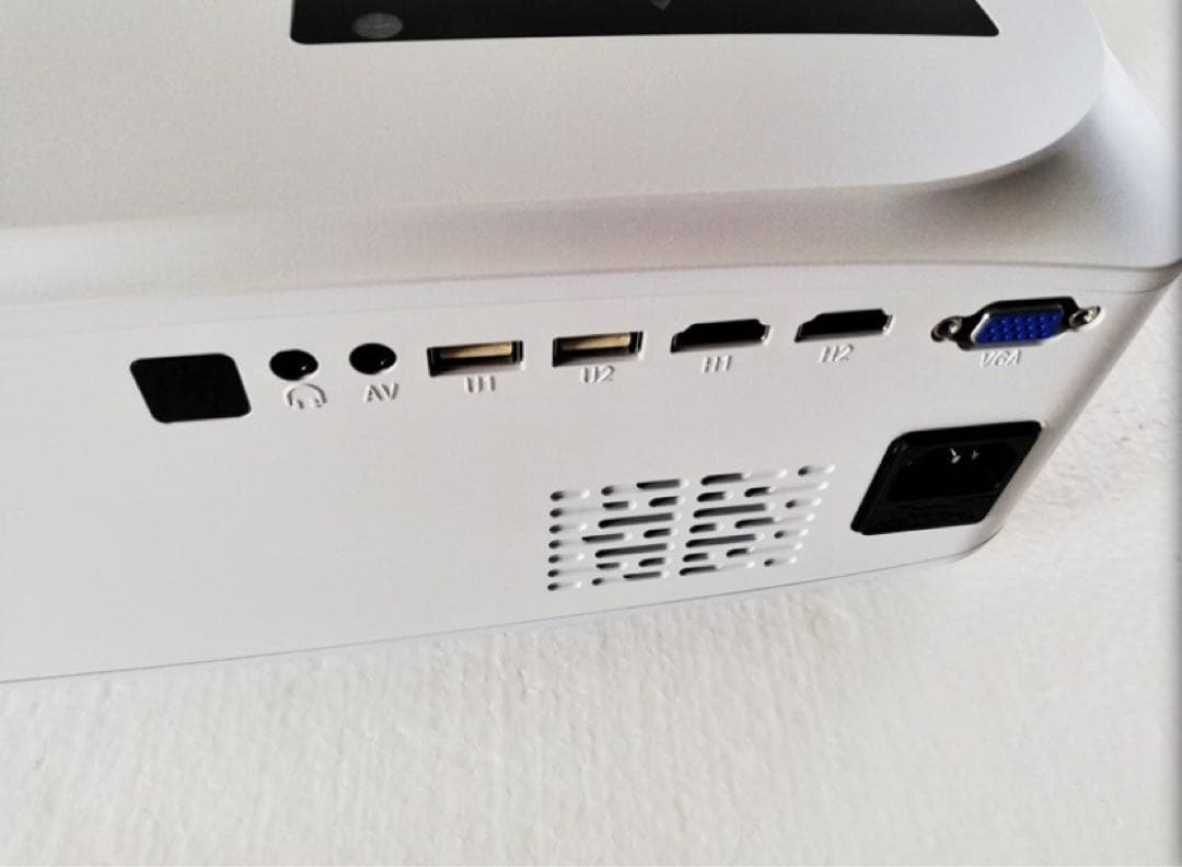 プロジェクター　GROVIEW BL89 ホームシアター　4K Wifi