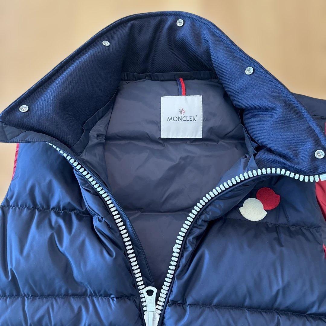 メンズ　モンクレール　ベスト