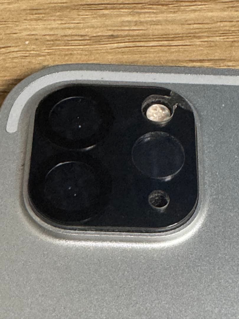 iPad Pro 2022年モデル　シルバー　画面割れなし