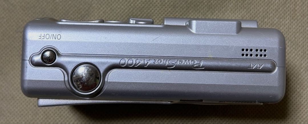 CANON Power Shot A400 デジカメ　乾電池タイプ