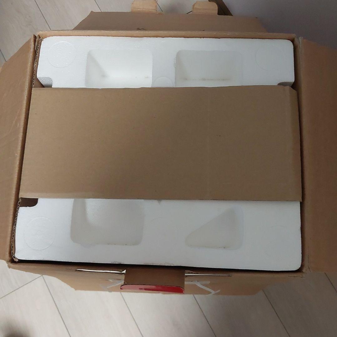 美品 東芝 サンリオ ハローキティ 冷温庫 KTY-5000 箱付き 希少