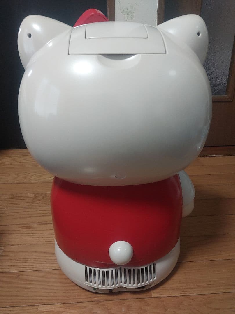 美品 東芝 サンリオ ハローキティ 冷温庫 KTY-5000 箱付き 希少