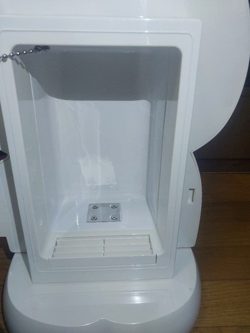 美品 東芝 サンリオ ハローキティ 冷温庫 KTY-5000 箱付き 希少