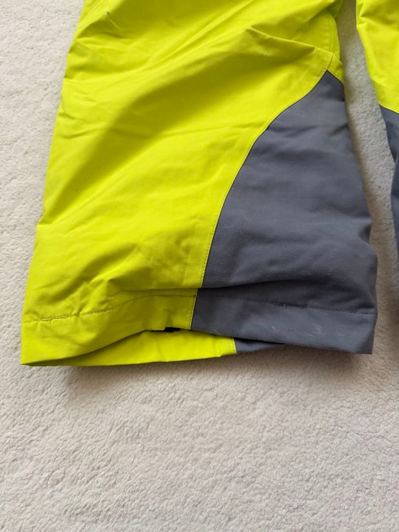 美品 mont-bell モンベル 150 キッズパウダーステップ　上下セット