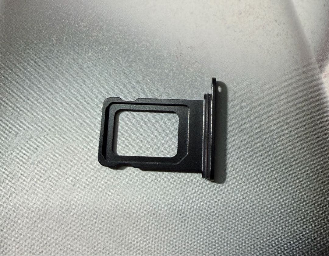 海外版 iPhone15 SIMフリー 256GB ブラック