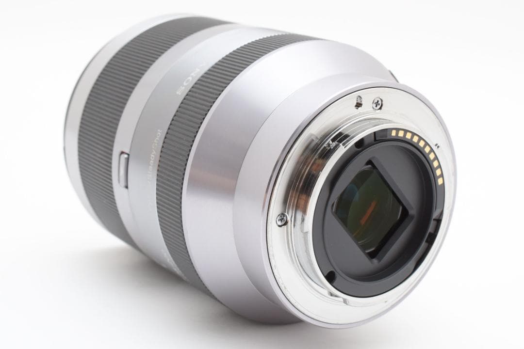 美品　E 18-200mm 3.5-6.3 シルバー SEL18200 M503