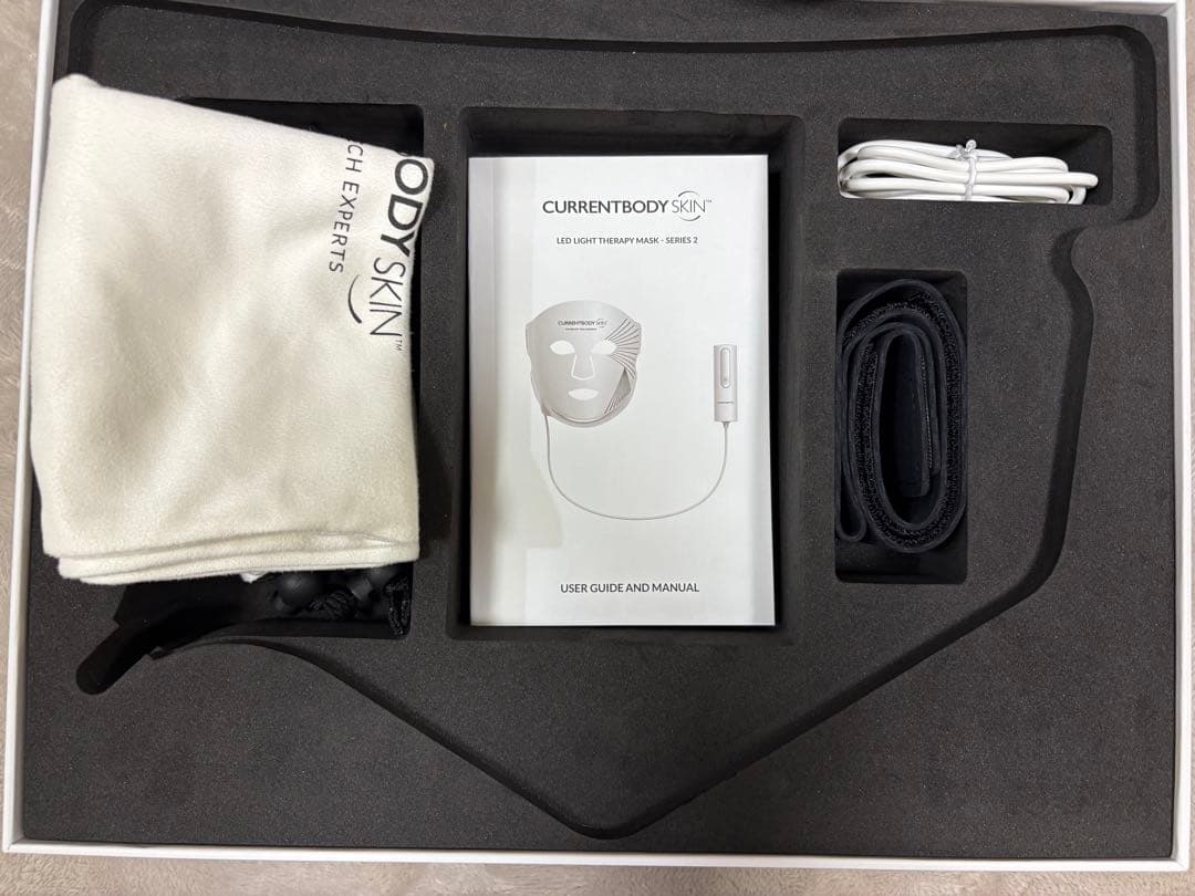 【美品】カレントボディLED ネック＆デコルテ マスク: シリーズ2