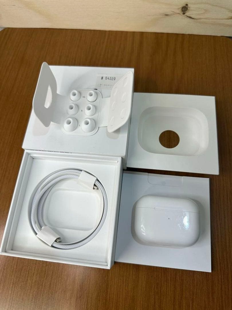 【美品】AirPods Pro 第2世代 MTJV3J/A V9NT3