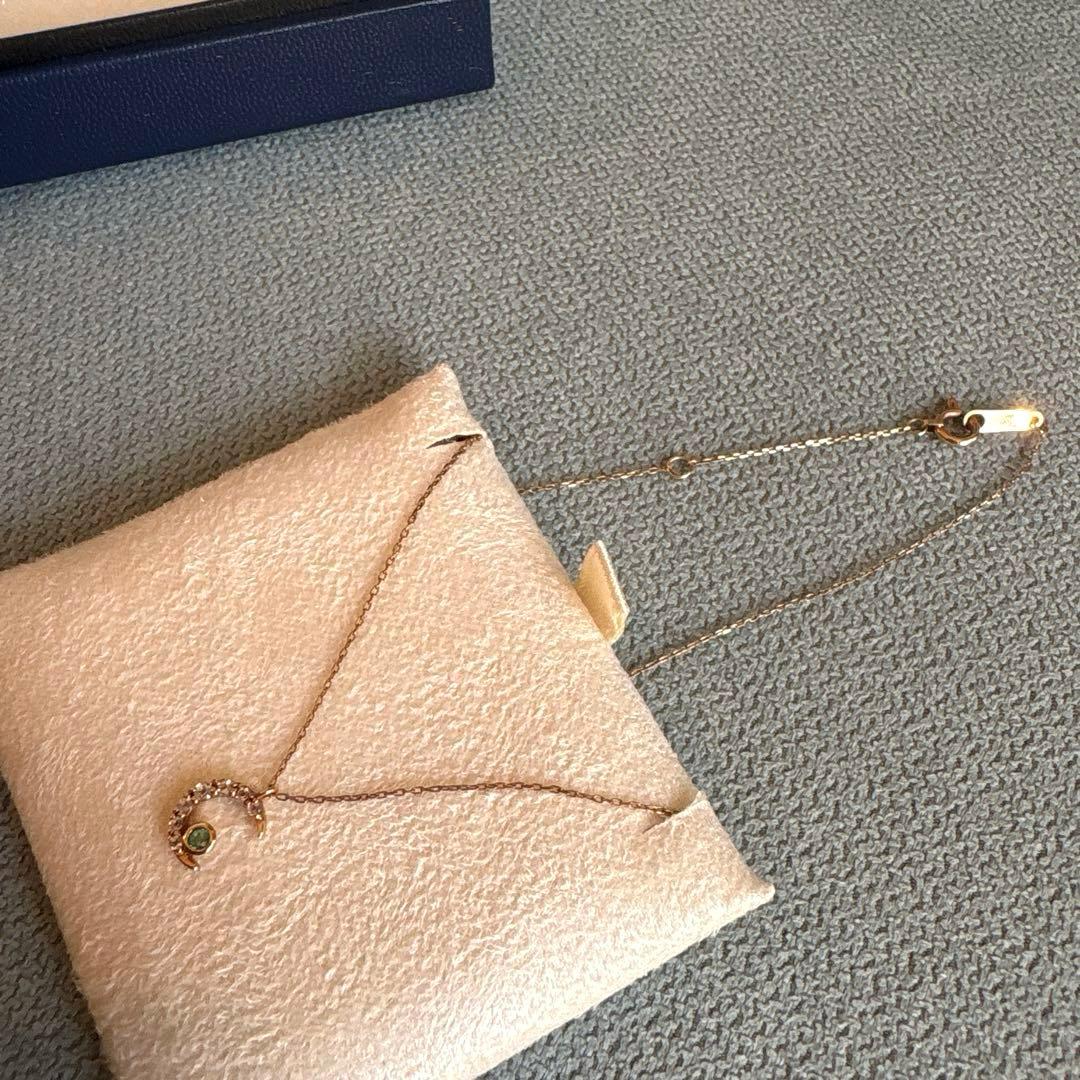 カプチーノ様　ヴァンドーム青山　k10 ダイヤ　エメラルド月ネックレス 箱付き