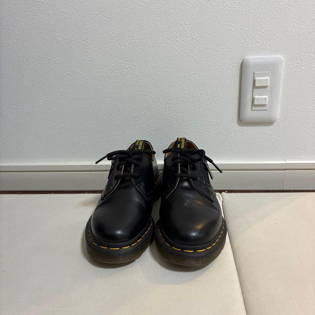 最終値下げドクターマーチン　3ホール ビームス別注　ブラックレザー ローファー