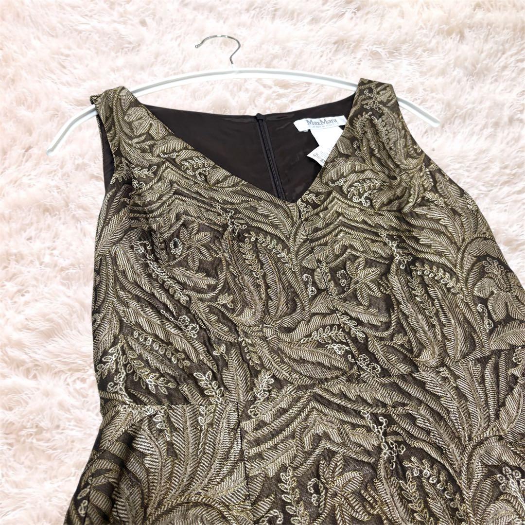 MaxMara 白タグ 最高級 ノースリーブ ワンピース シルク混 総柄 ひざ丈