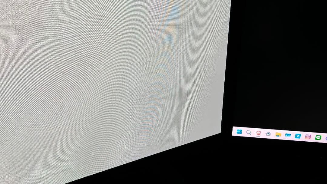 （訳あり）LG ultragear 27GR95QE-B　wqhd 240Hz