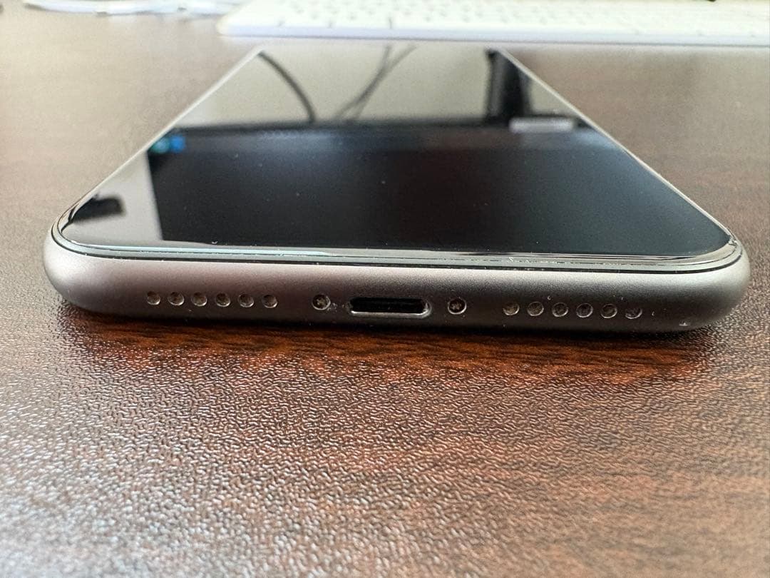 Apple iPhone 11 ブラック 128GB 本体