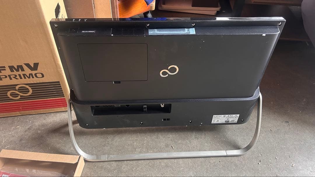 新品FMV ESPRIMO FH77/B3 FMVF77B3B