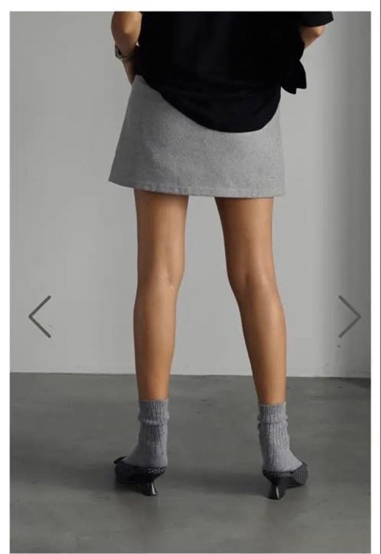 完売　room 306 コンテンポラリーグレー フロントジップ タイトスカート