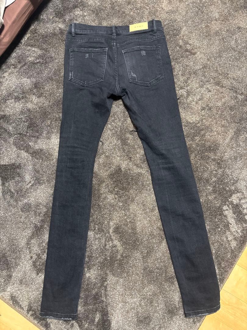 mnml ダメージスキニー