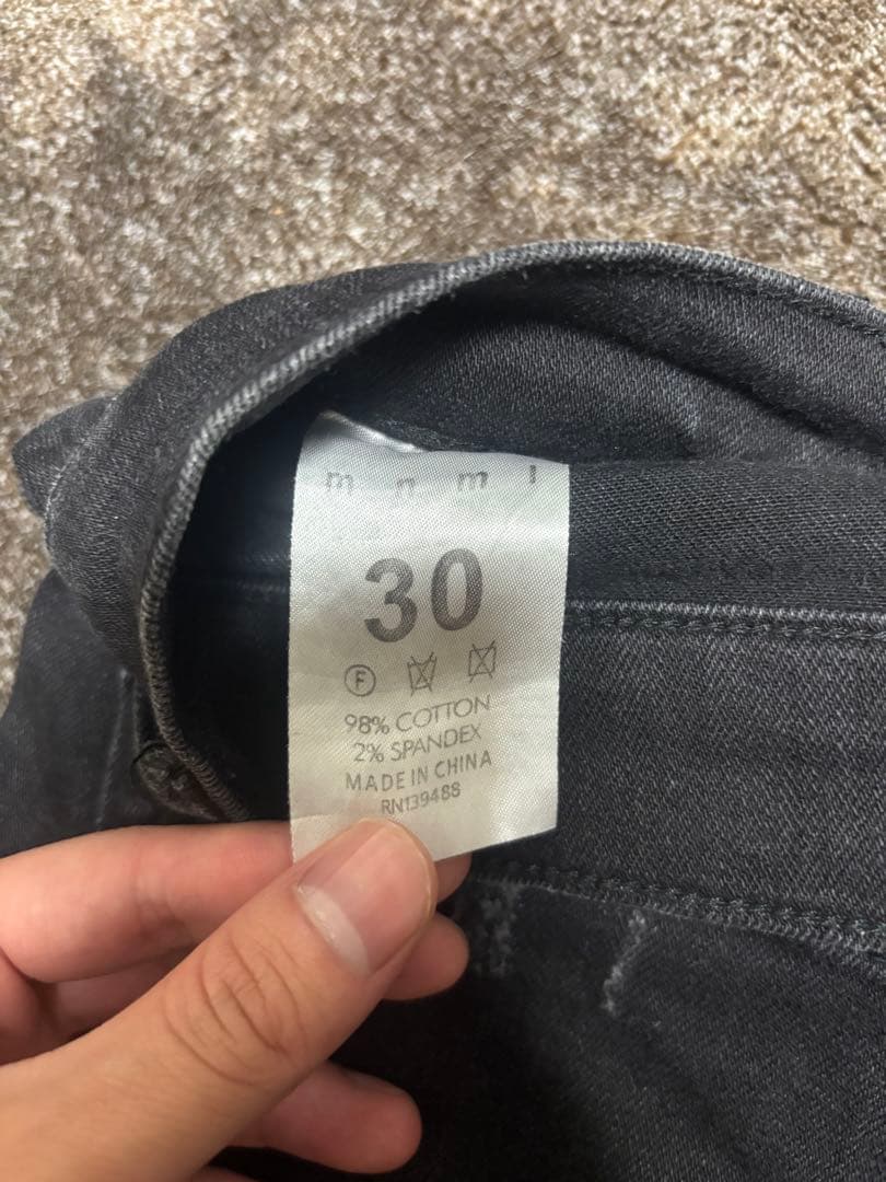 mnml ダメージスキニー