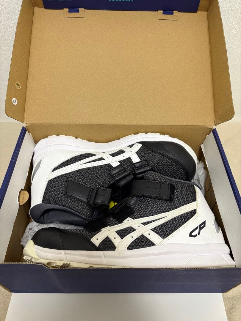 ASICS CP203 ハイカット安全靴 ブラック/ホワイト 25センチ