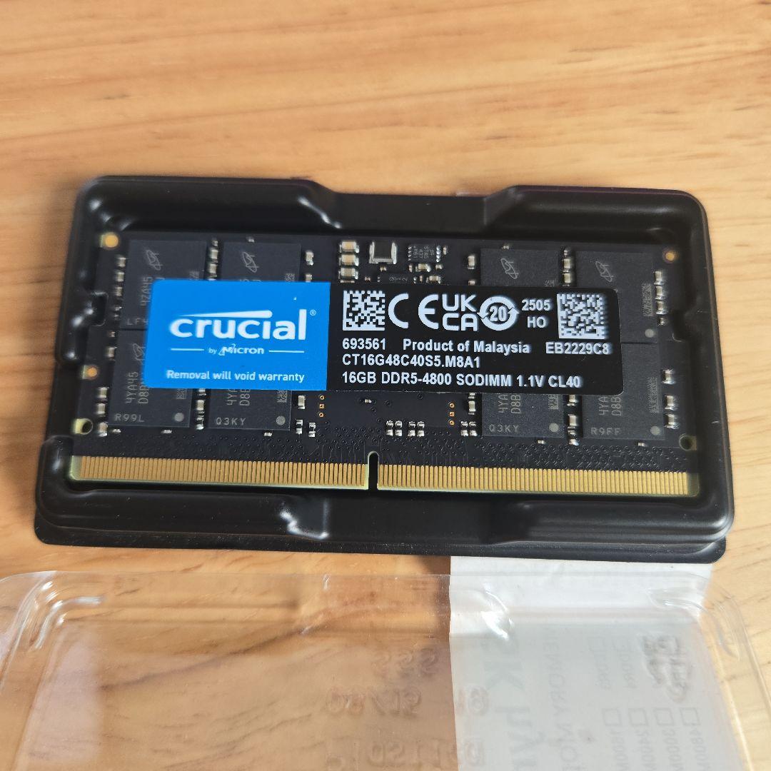 Crucial 16GB DDR5 4800 SODIMM メモリー
