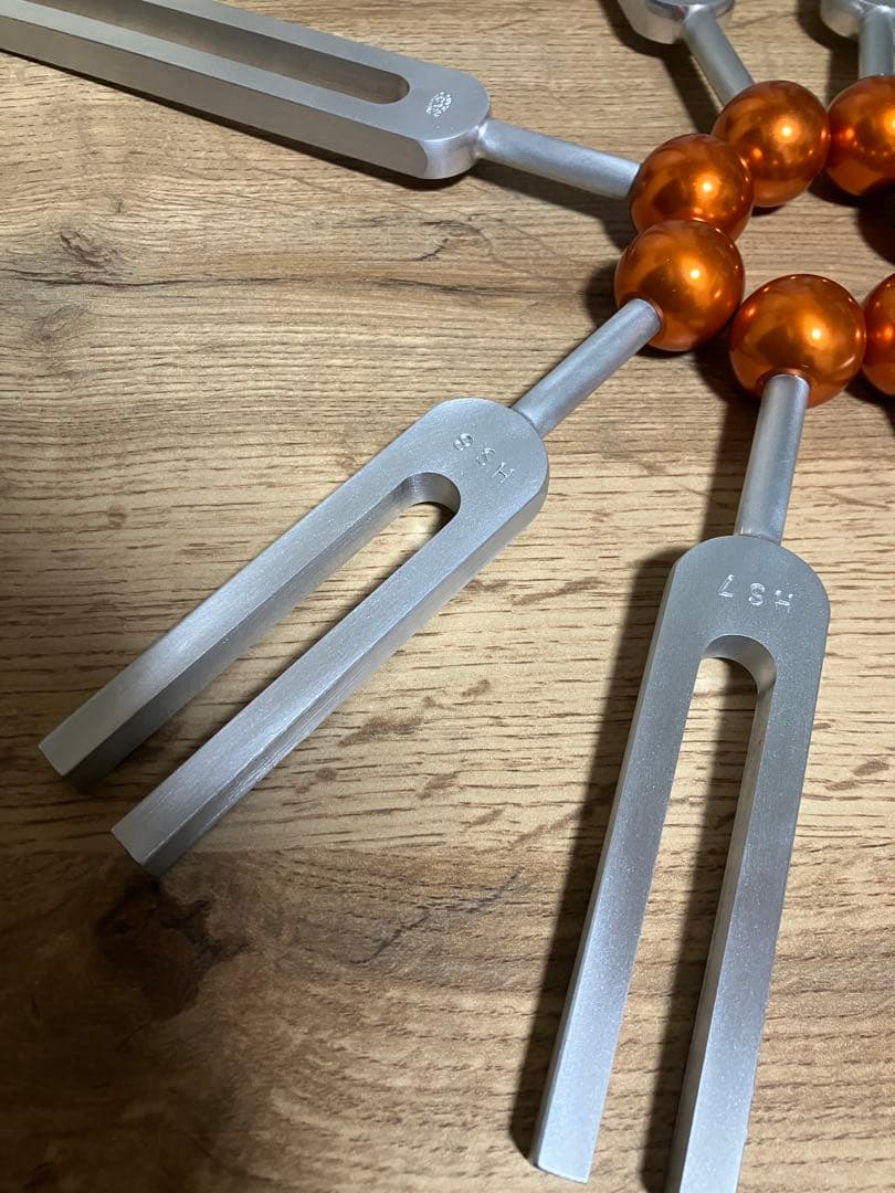 ヒーリングサウンド音叉8本セット　ヒーリングチューニングフォーク