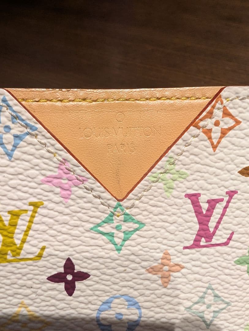 Louis Vuitton　ルイ・ヴィトン　マルチカラー コンパクトミラー