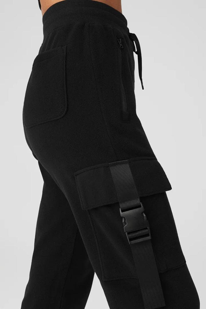 Alo Yoga Streetside Sweatpant unisex 完売品