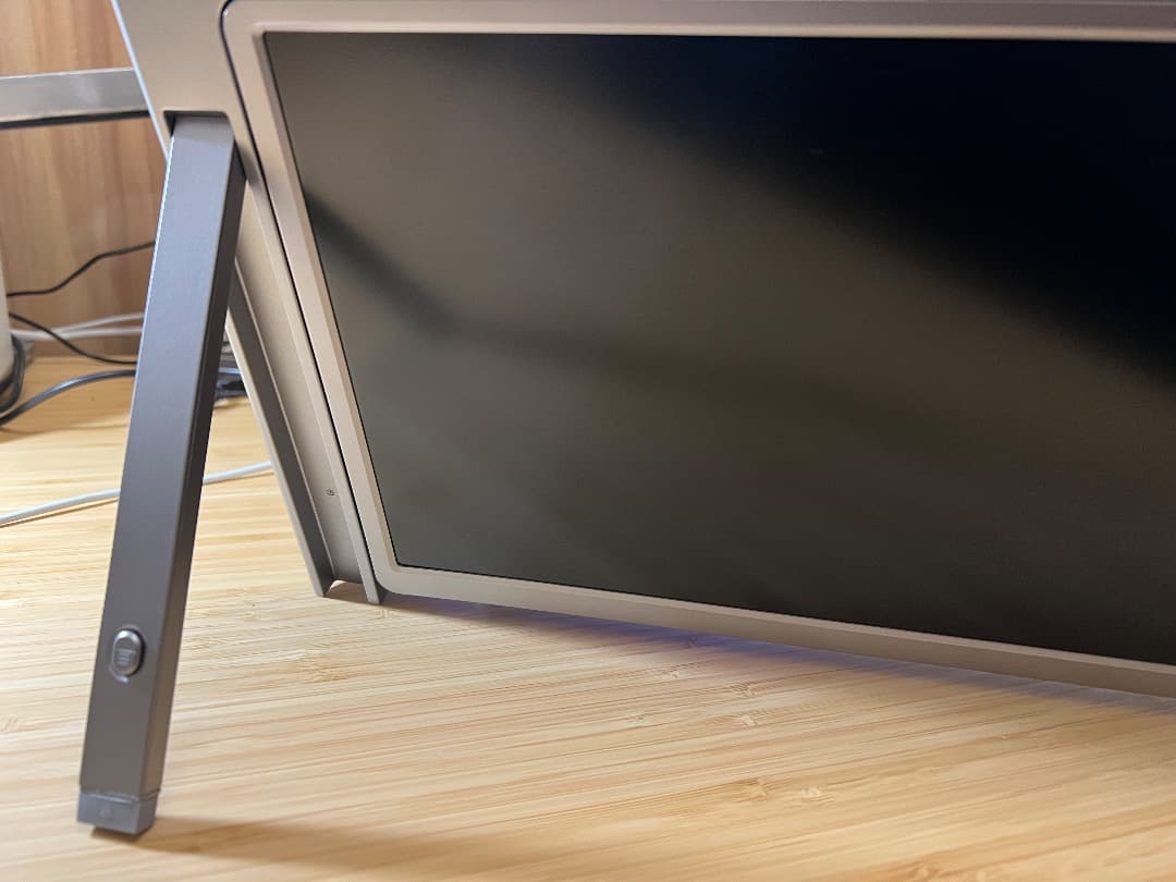 トリプルディスプレイ_14インチデュアルモニターマルチディスプレイ