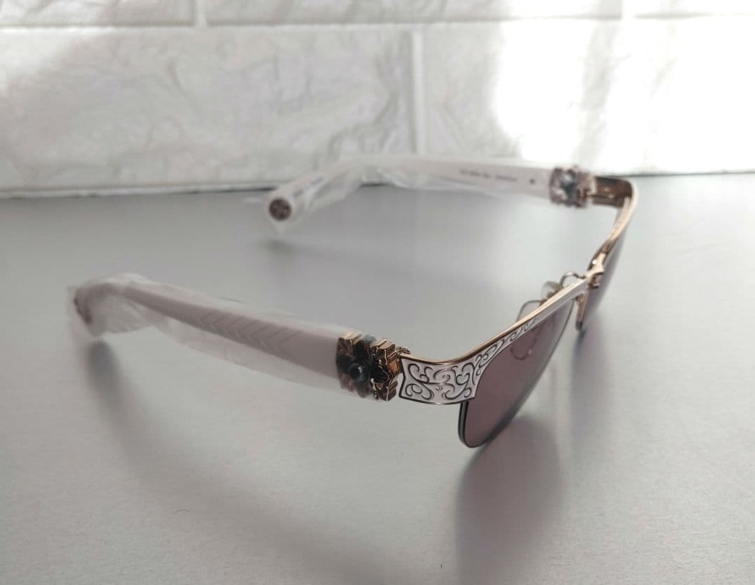 【新品】A'rossvy ロズビー サングラス