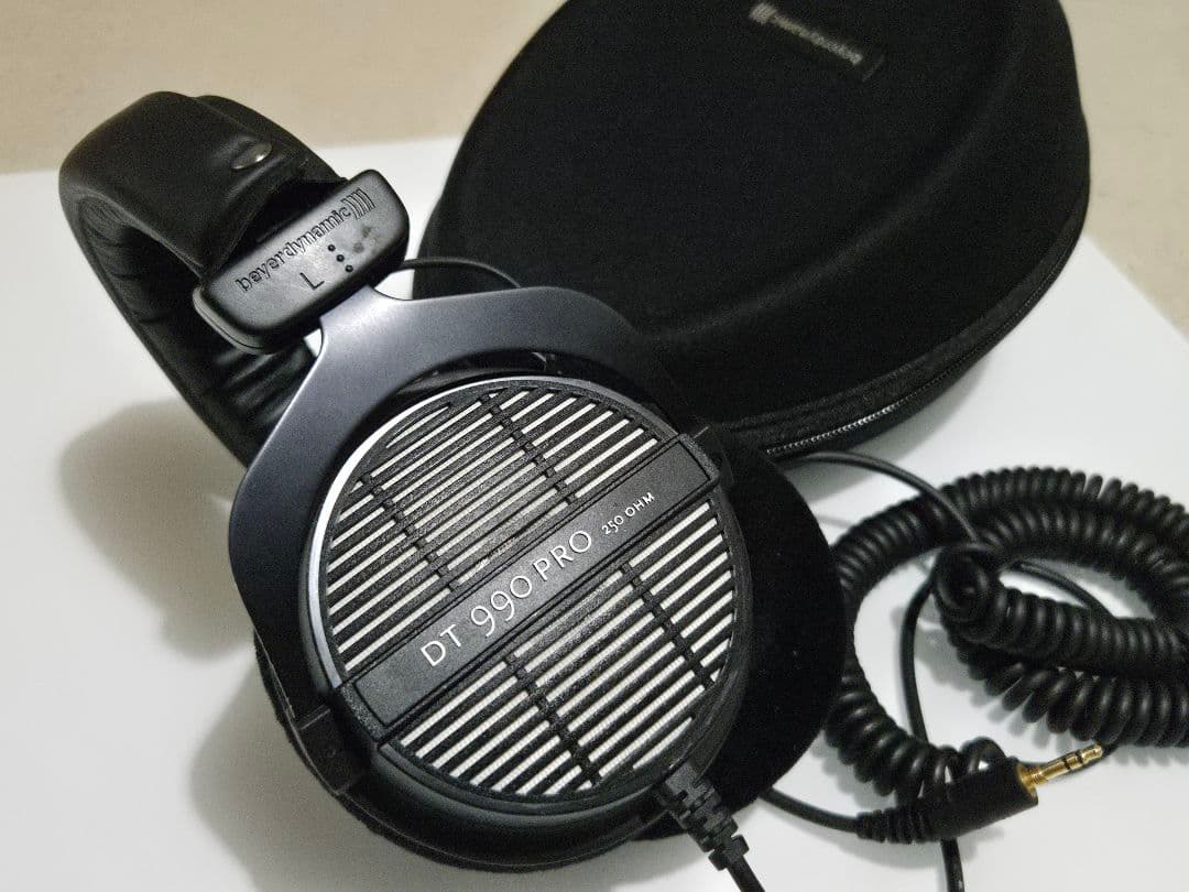 beyerdynamic - DT 990 PRO 250Ω